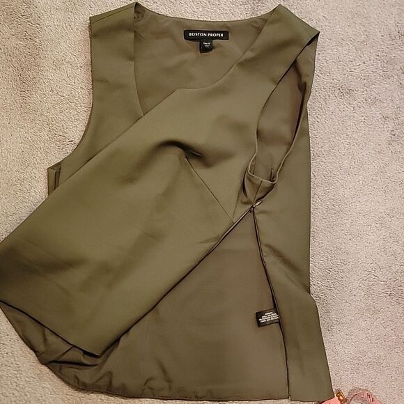 NWOT Boston Proper Olive Tank Top Sz 12 - Picture 12 of 13